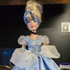 Disney Cinderella Porcelain Princess Doll